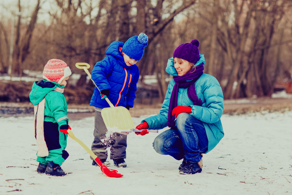 Make Your New Year’s Resolution Spending More Time With Your Family! - Fivestar Landscaping - Snow Shoveling Service Calgary